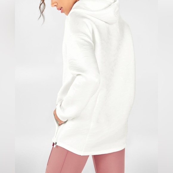 Fabletics Lotta Cocoon Hoodie II - Picture 2 of 7